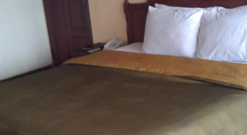 Puteri Gunung Hotel Lembang Exteriér fotografie