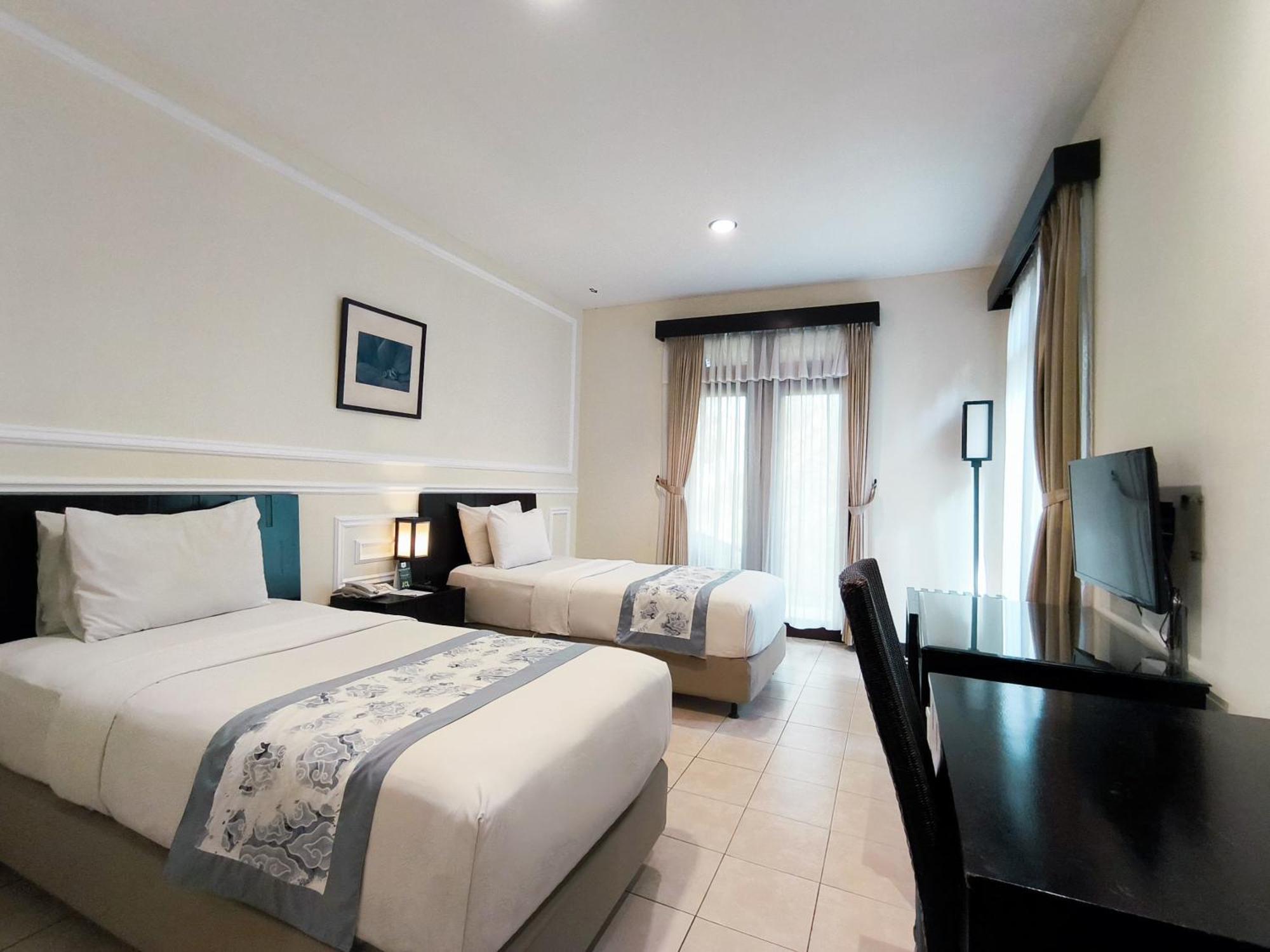 Puteri Gunung Hotel Lembang Exteriér fotografie