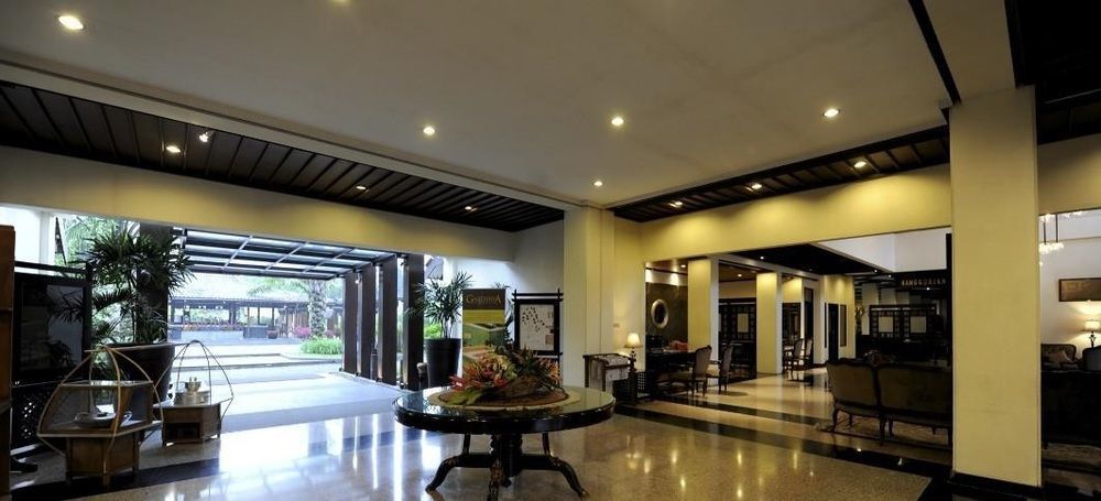 Puteri Gunung Hotel Lembang Exteriér fotografie