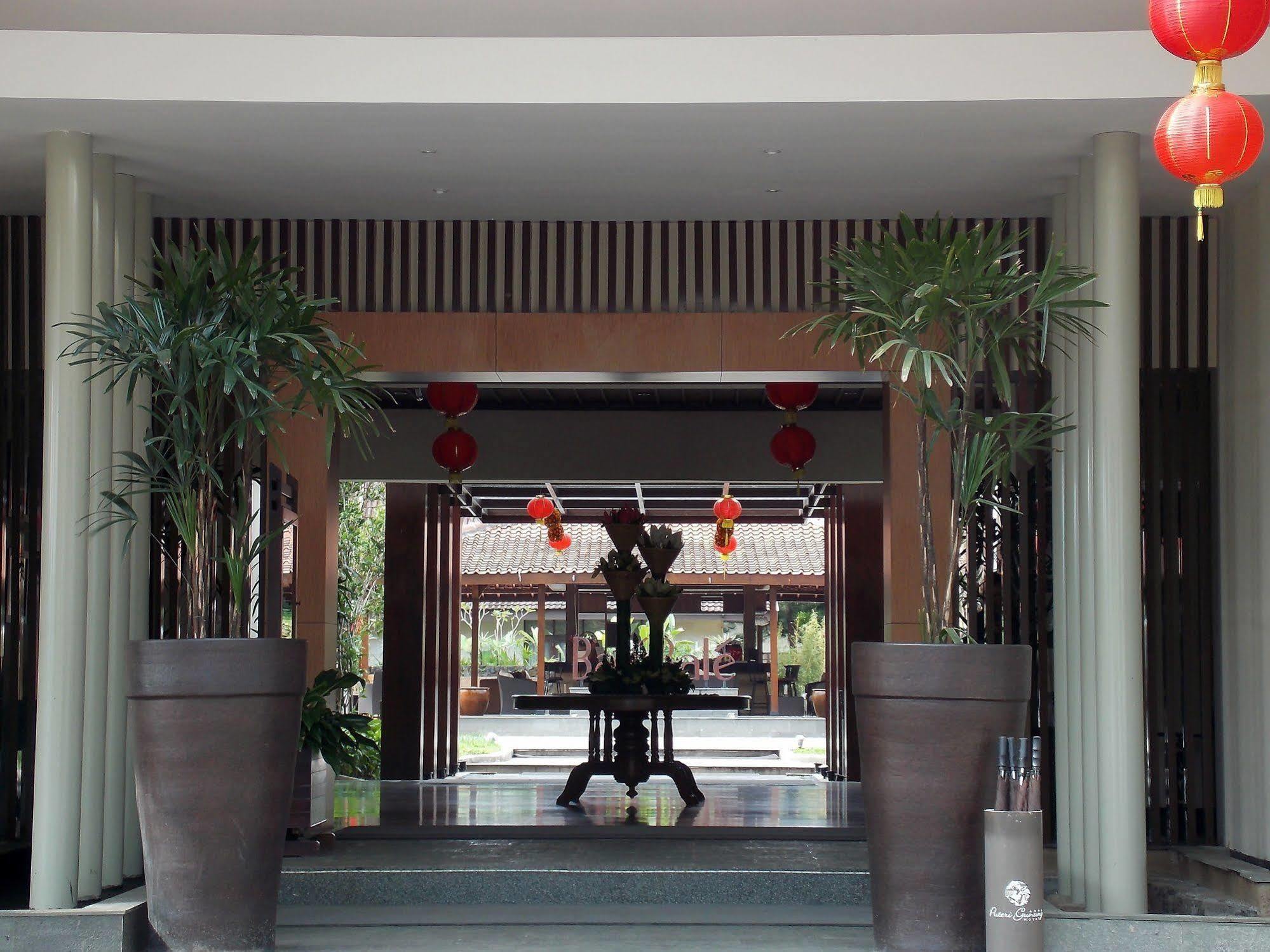 Puteri Gunung Hotel Lembang Exteriér fotografie