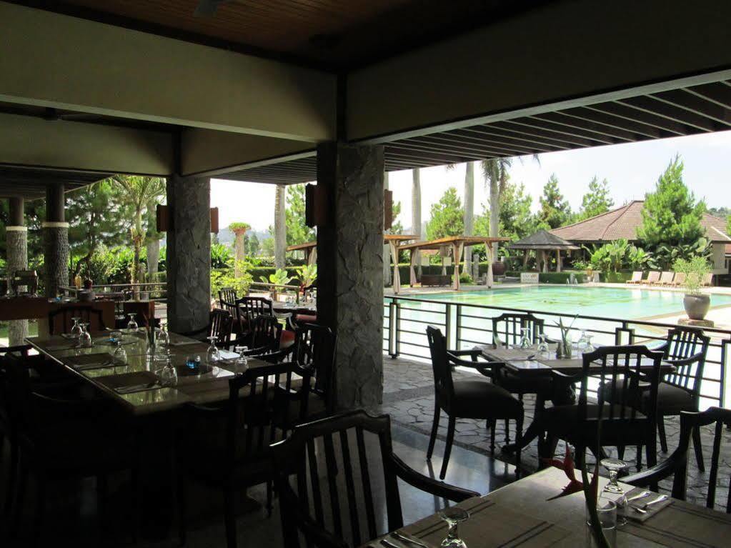 Puteri Gunung Hotel Lembang Exteriér fotografie